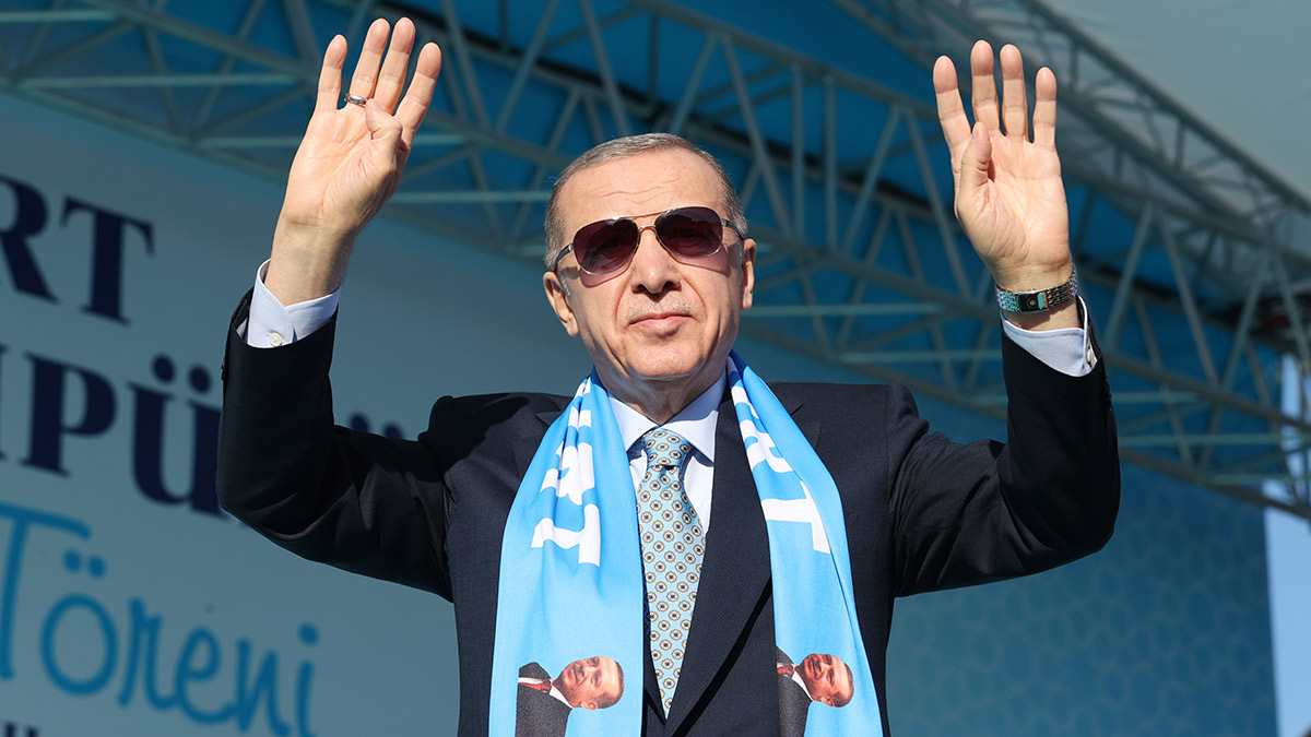 Erdoğan: Hedefimiz her Roman'a bir yuva