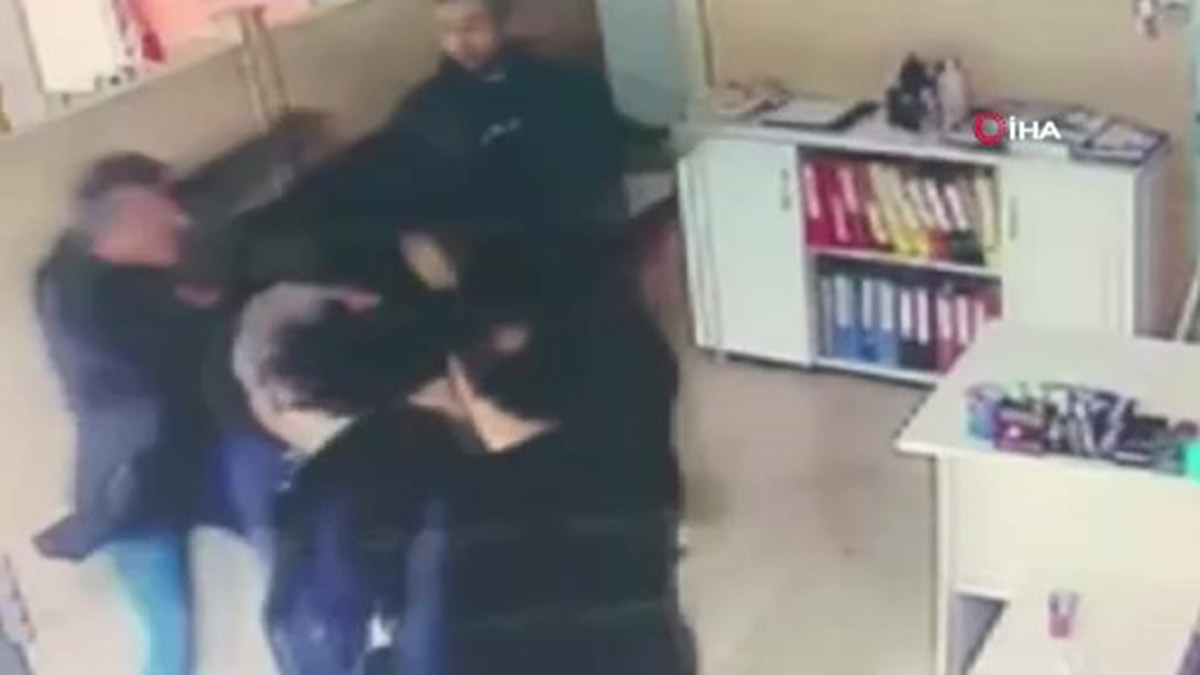 Pendik'te silahlı kavga: Site aidatı tartışmasında kurşun yağdırdı