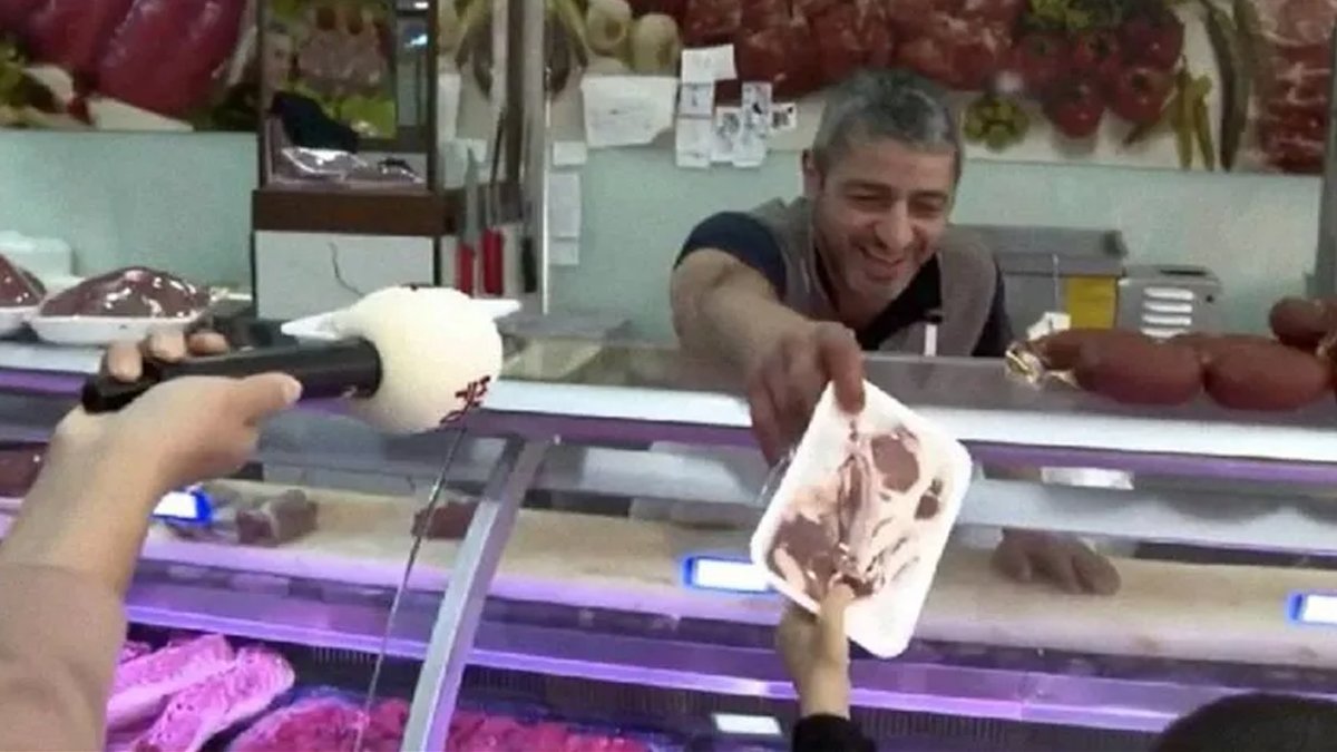 Habertürk'ten 'karne hediyesi et' haberi için özür açıklaması: Muhabirin işine son verildi