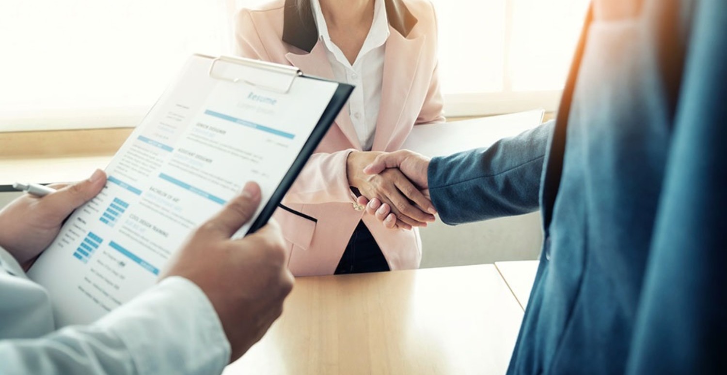 Devlet dairelerinde çalışacak 20 bin personel aranıyor! KPSS'siz en az ilkokul mezunu: Maaş detayını duyan başvuruyor!