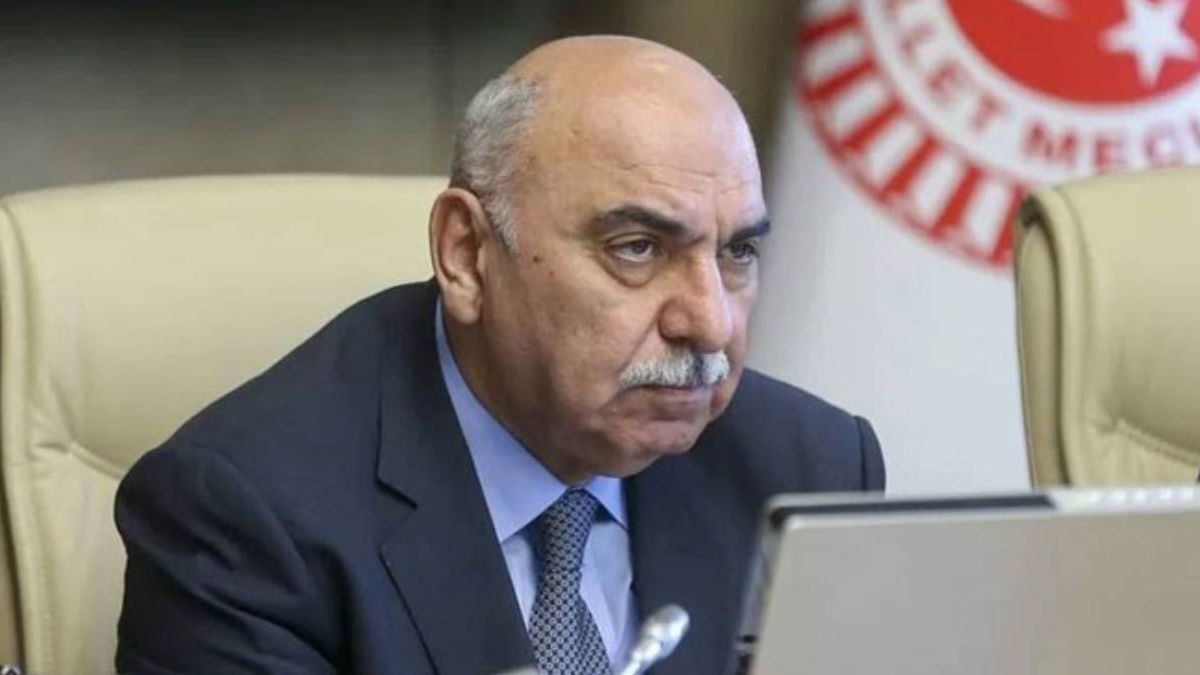 'Erdoğan'ın ayakkabılarını elimizle yalamamız lazım' diyen Yediyıldız'dan özür paylaşımı