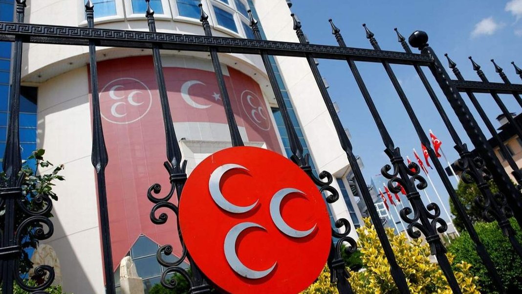 MHP, Sinan Ateş'in adını anmamaya devam ediyor: Suikast yargıda ama linç girişimi başladı