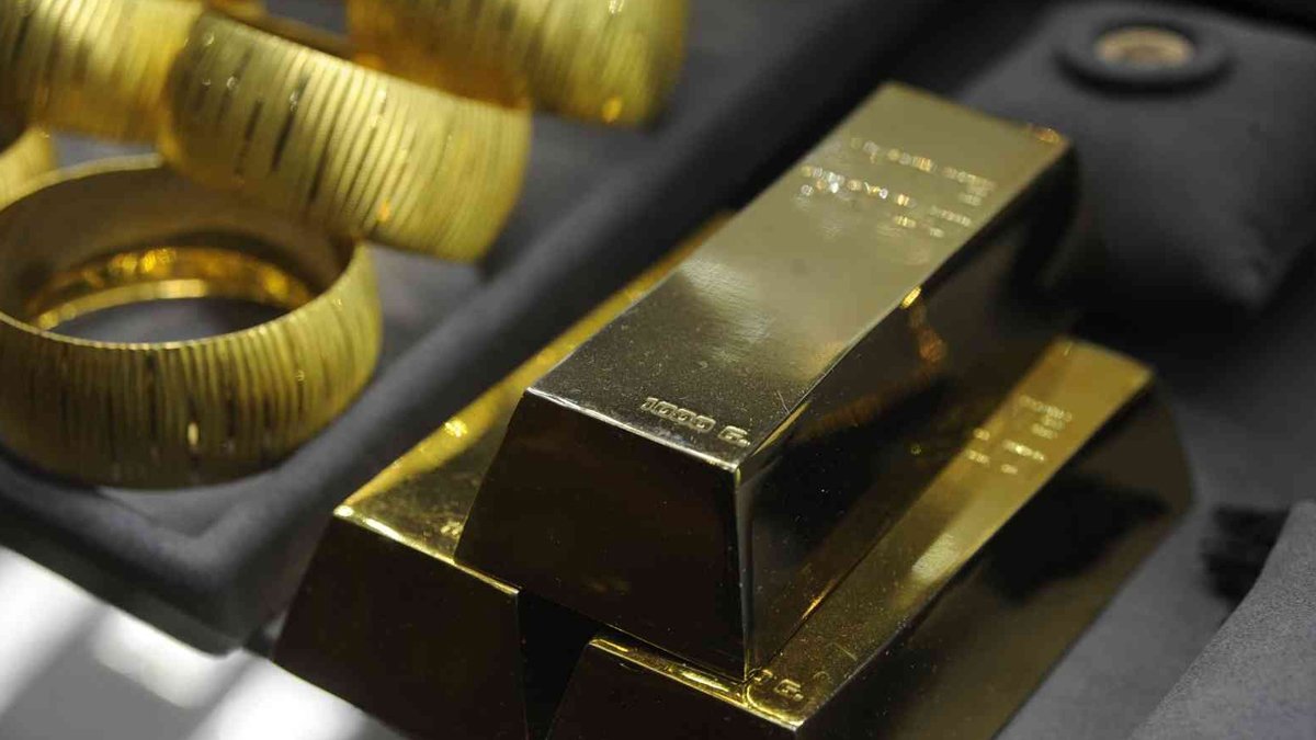 Altında tırmanış sürüyor! Gram altın rekor tazeledi