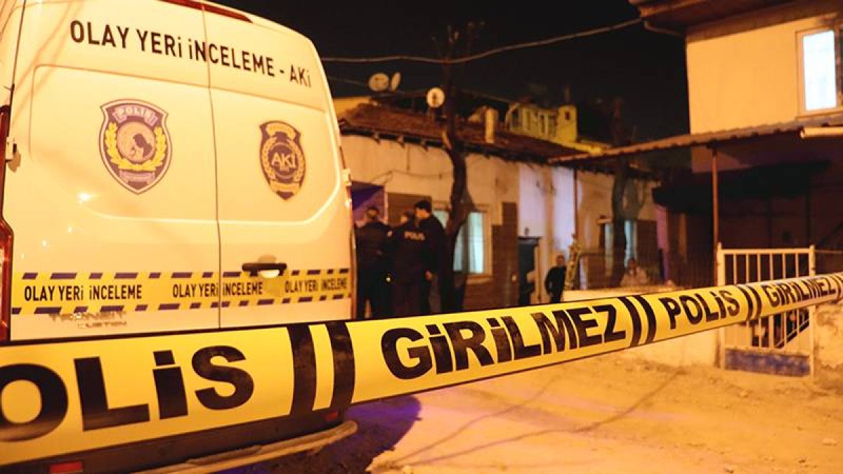 Denizli'de bir evde 2 yaşındaki çocuk ölü bulundu