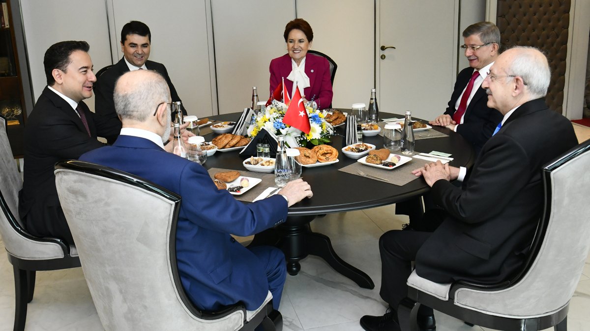 Altılı masa artık 'senkronize' çalışacak