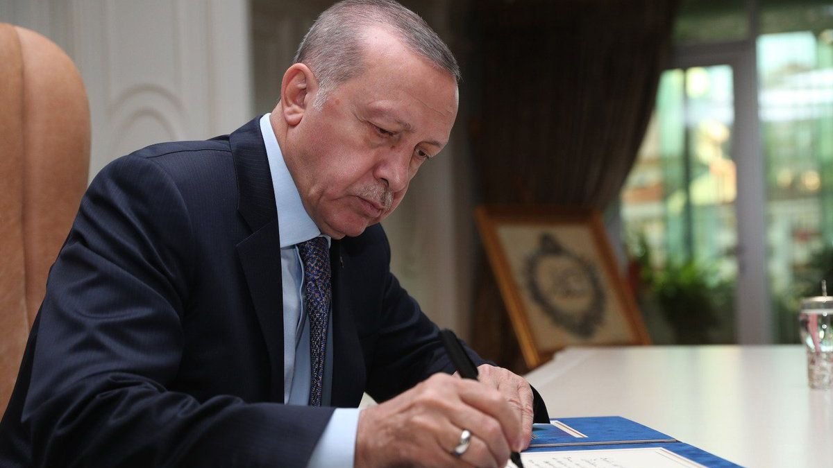 Cumhurbaşkanı Erdoğan 2 üniversiteye rektör atadı
