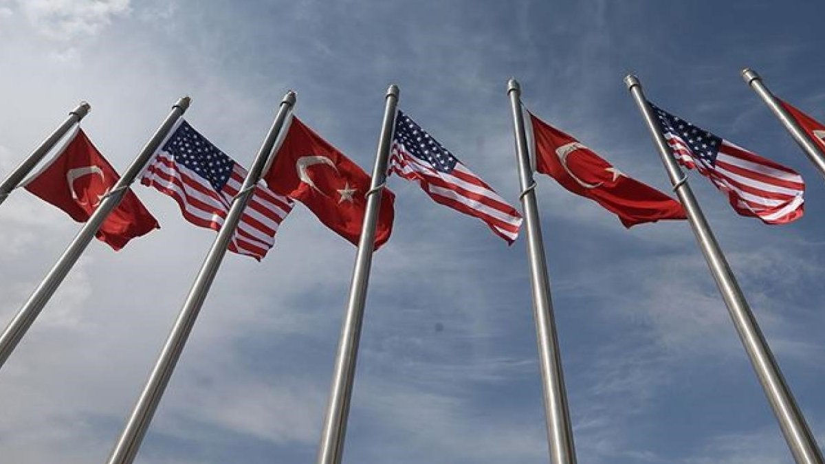 ABD'den Ankara'ya kritik ziyaret: Washington Türkiye'yi Rusya için uyaracak