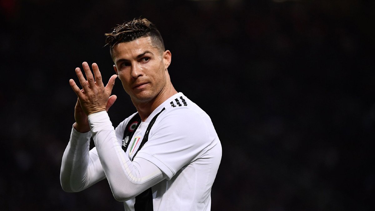 Ronaldo'nun kaldığı otele ödediği ücret dudak uçuklattı