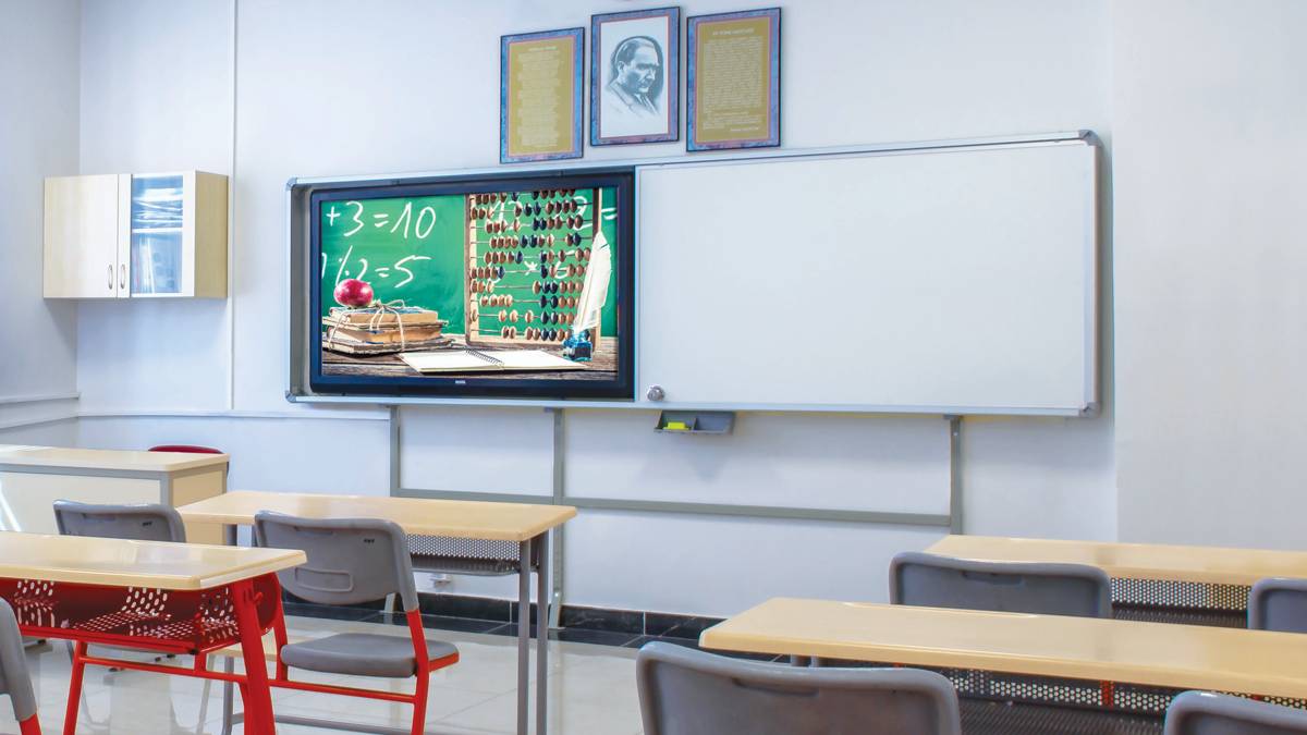 Sınıflar baştan aşağı değişiyor! Artık sınıflarda bunlar da olacak... Milli Eğitim Bakanlığı 10 bin adet için ihaleyi aldı