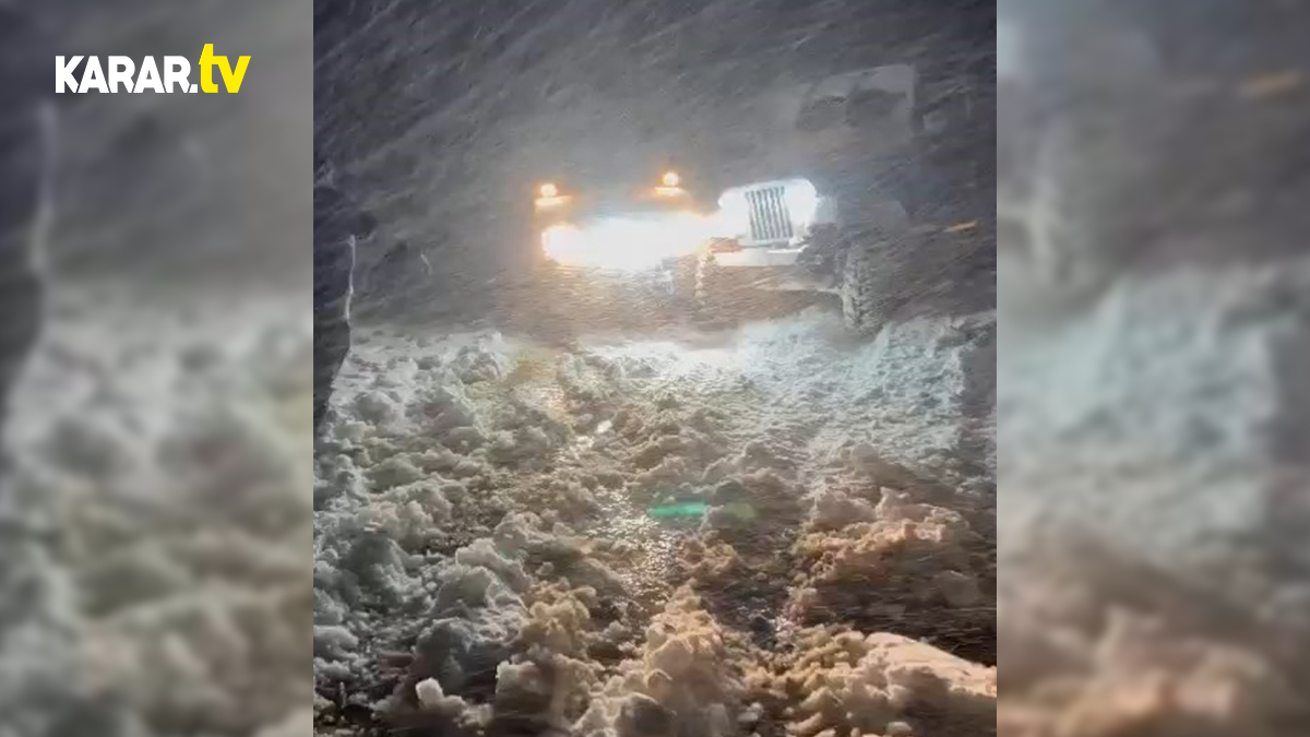 Kayak merkezine giderken yolda kaldılar, yardımlarına ise dağcı kulübü koştu!