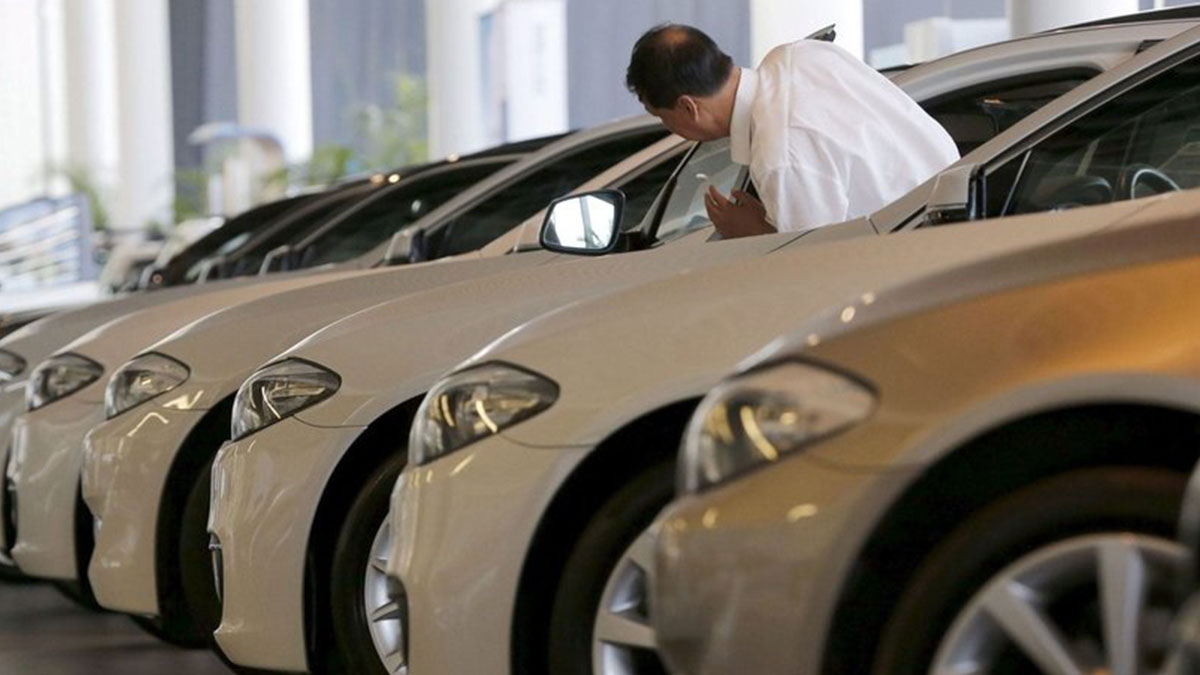 Araba almak için acele eden pişman olacak! O tarihi bekleyin: Fiyatlar balon gibi sönecek