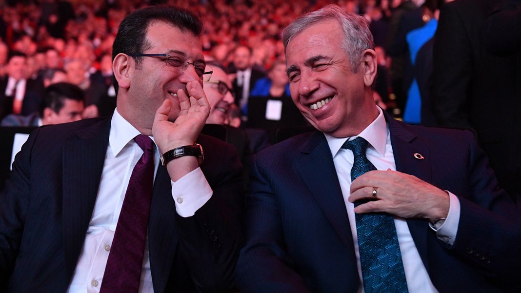 Ortak mutabakata yoğun katılım: Büyükşehir belediye başkanları da oradaydı