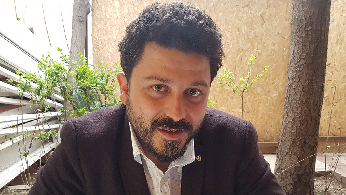 İhraç edilen Dinçer Demirkent hakkında göreve iade kararı