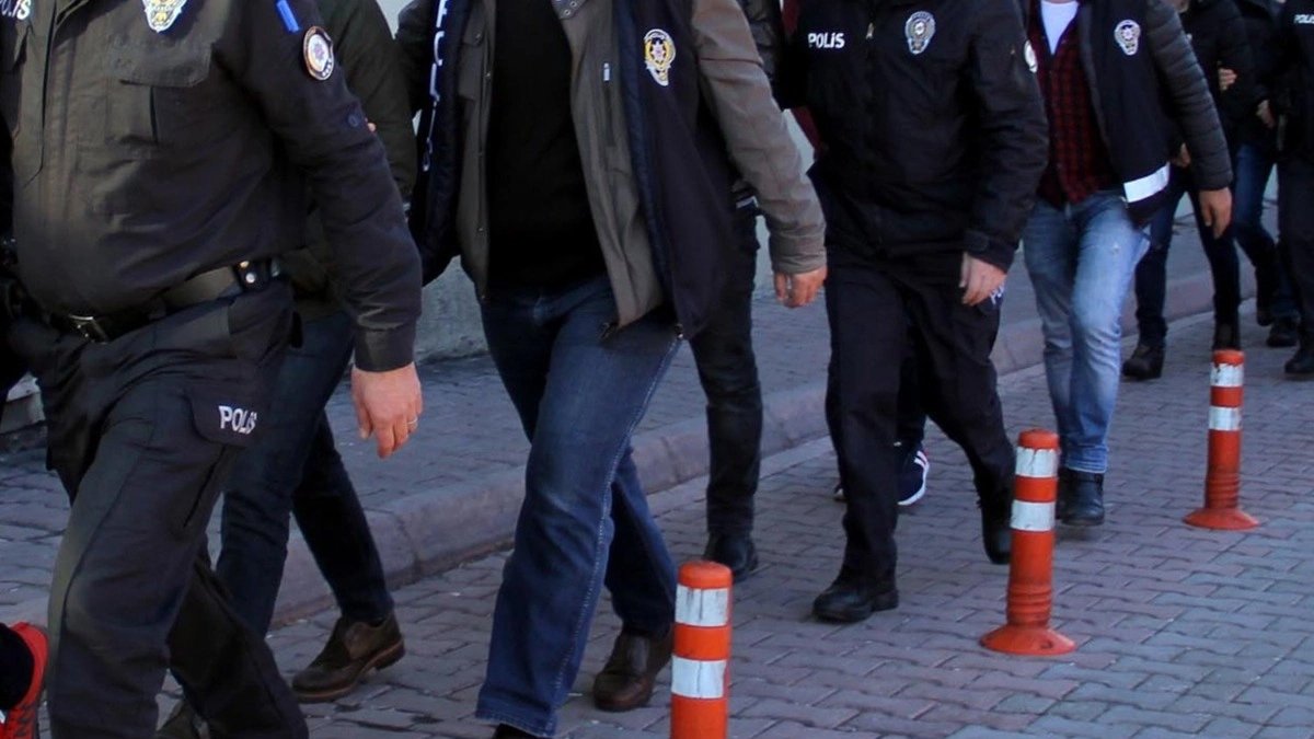 2011-2013 yılları arasındaki sınavlarda usulsüzlük soruşturması