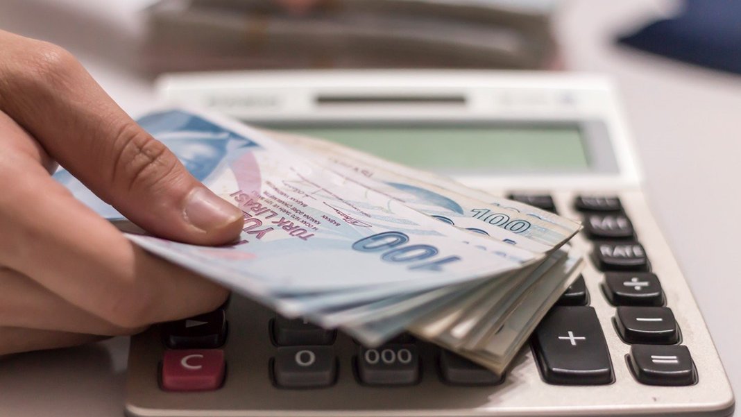 Bu yıl hangi çalışan ne kadar net maaş alacak?