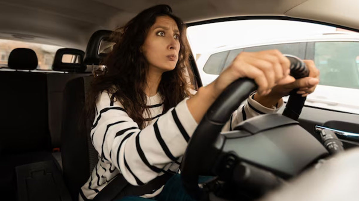 Ehliyeti olanlar dikkat! Bu işlemi yapmak zorunlu hale geldi: 15 TL ödenecek!