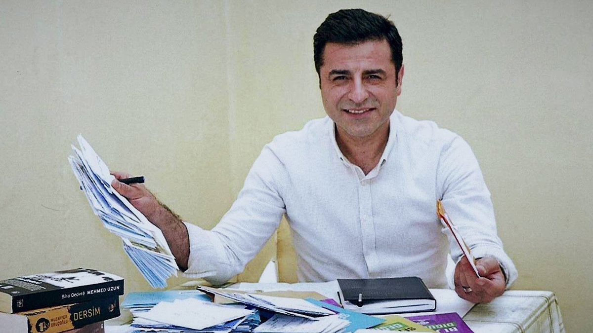 Demirtaş Erdoğan'ın adaylığını yorumladı: Erdoğan Meclis'i feshederse aday olamaz