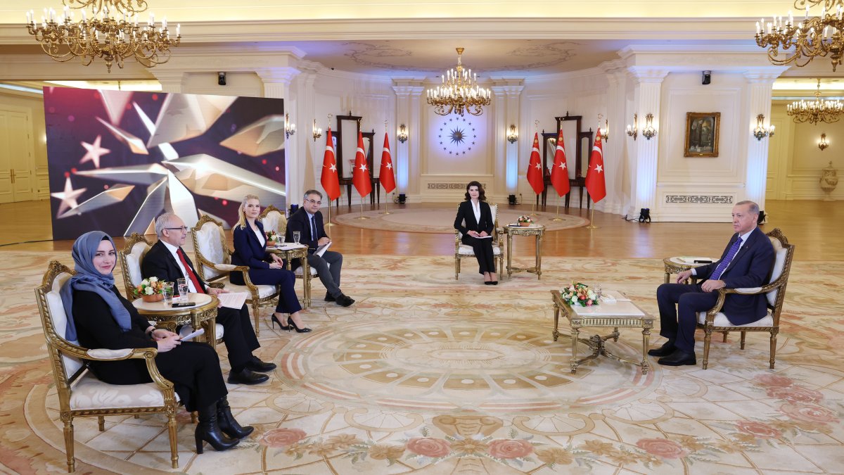 Erdoğan: Faizi daha da düşüreceğiz