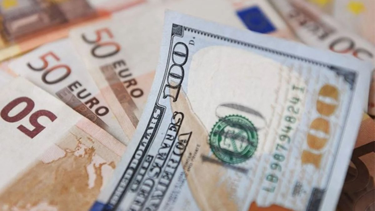 Piyasaların ateşi düşmüyor: Eurodan rekor üstüne rekor