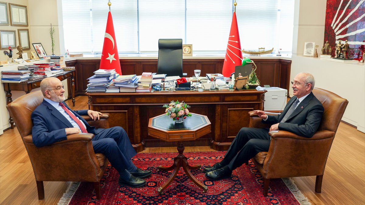 Kılıçdaroğlu ile Karamollaoğlu bir araya geldi