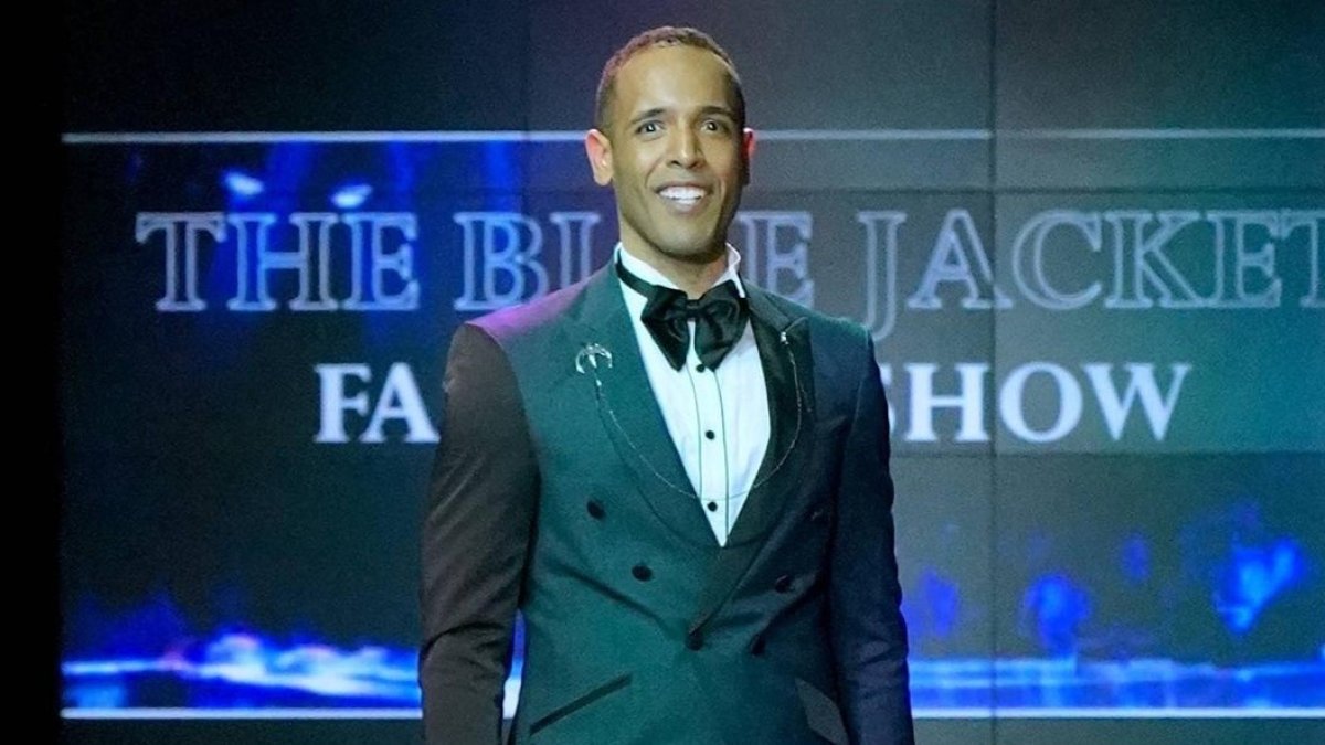 Türk tasarımcı Peyman Umay, New York’taki Mavi Ceket Moda defilesinde