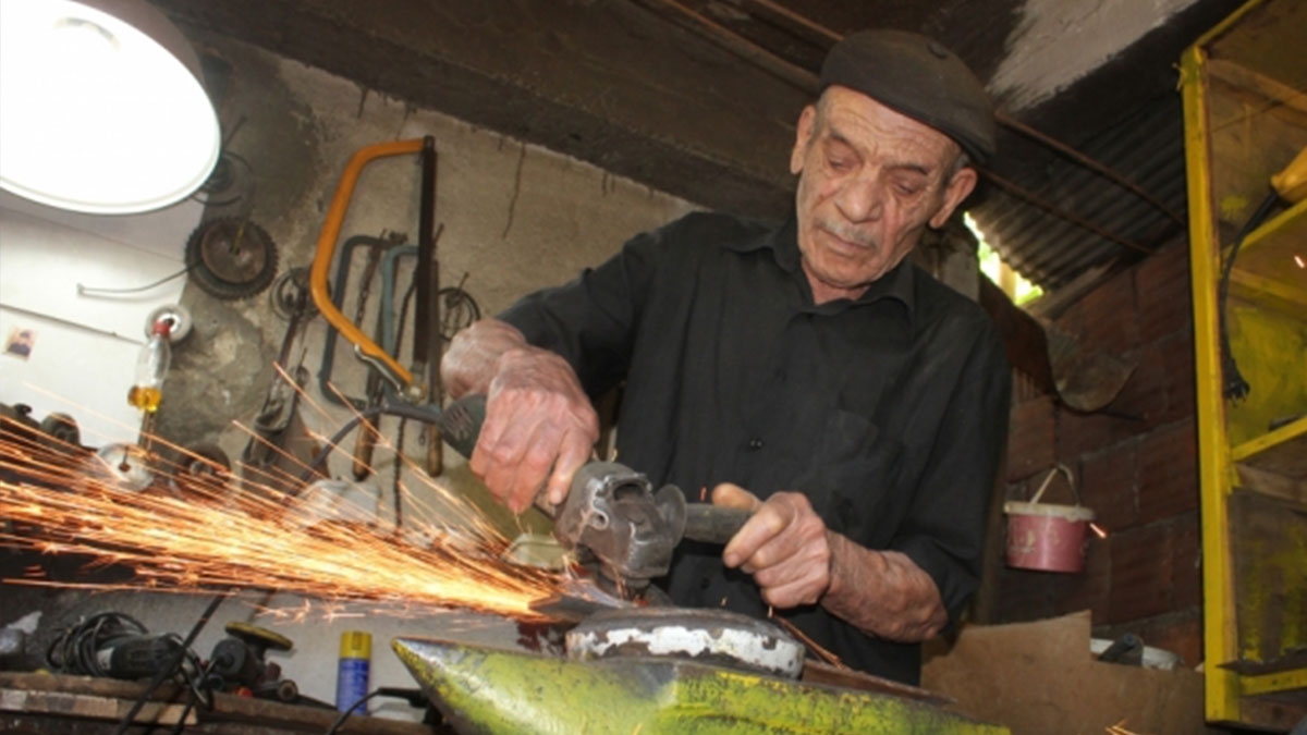 Borç batağındaki EYT'liler öfkeli: Aldatıldık! Hatamız devletin bakanına güvenmek mi?