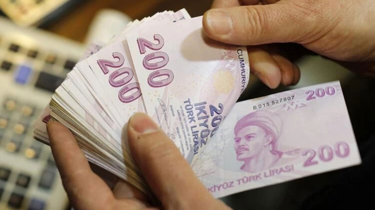 Emekliler bile bu kadarını beklemiyordu! Bayram ikramiyesine rekor zam yolda!