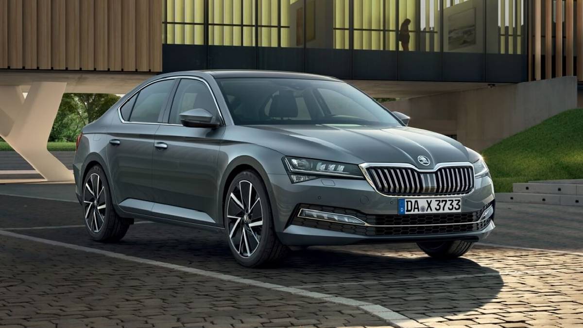 Skoda 2023 fiyat listesi belli oldu! Zam gelse bile fiyatları hâlâ cazip, fırsatı kaçıran sonra çok üzülür