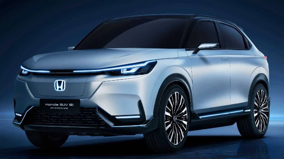 Zam yağmuru 2023'te de durmuyor! Honda Civic'in en ucuz modelenin fiyatı şoke etti: Artık kimse alamaz