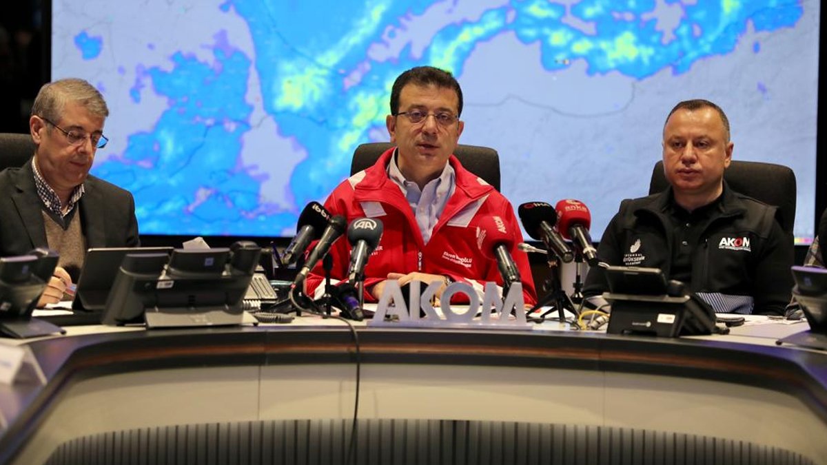 İmamoğlu aldıkları tedbirleri anlatarak uyardı: Mümkün olduğunca evden çıkmayın!