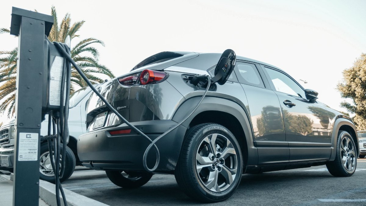 Bilim insanlarından çarpıcı araştırma: Elektrikli arabalar astıma ‘iyi geliyor’