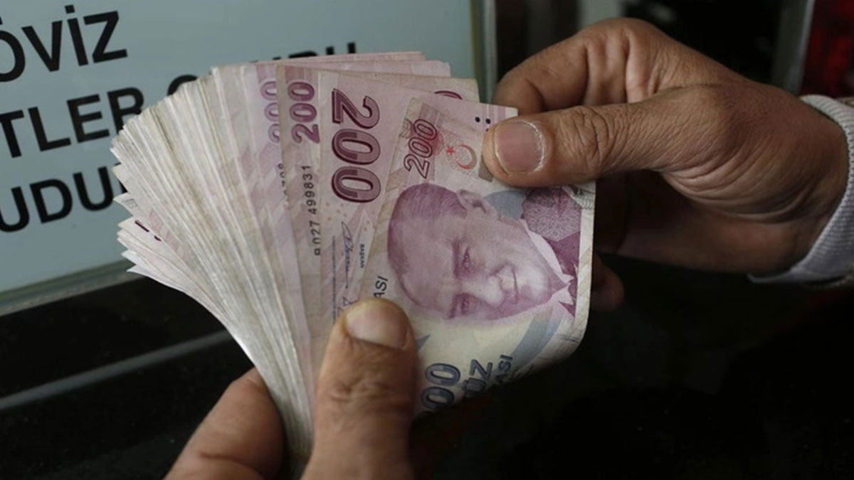 O banka rakamları güncelledi, emekliler şubede sıra oldu! Bankaların promosyon rekabeti emekliye yarıyor