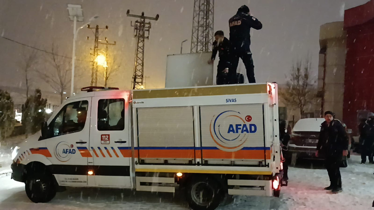 7.4'lük deprem sonrası AFAD'dan hayati uyarı