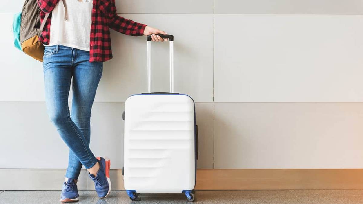 Öğrencilerin biletleri devletten! Ulaşım desteği başvuruları başladı! Başvuru yapan ödemeleri cebine koyuyor