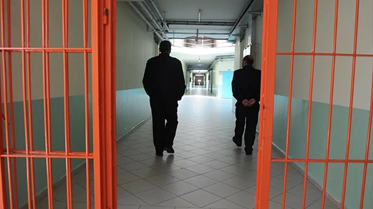 Bakanlıktan deprem sonrası cezaevlerindeki duruma ilişkin açıklama