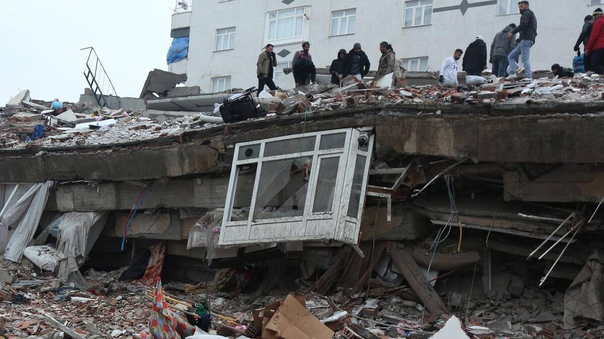 Malatyalı depremzedeler 'yetkililer yok' diyerek seslendi: Bu insanlar donarak ölecek