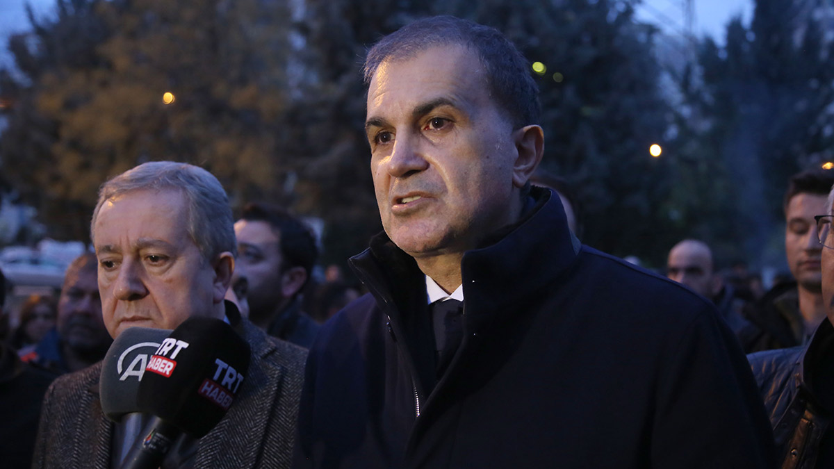 Ömer Çelik: Cumhur İttifakı olarak deprem bölgesindeyiz
