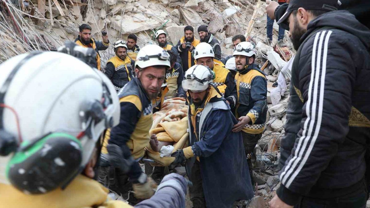 7 ilin tabip odası başkanı hastanelerdeki durumu anlattı: İlaç, cihaz, sedye, ekmek yok