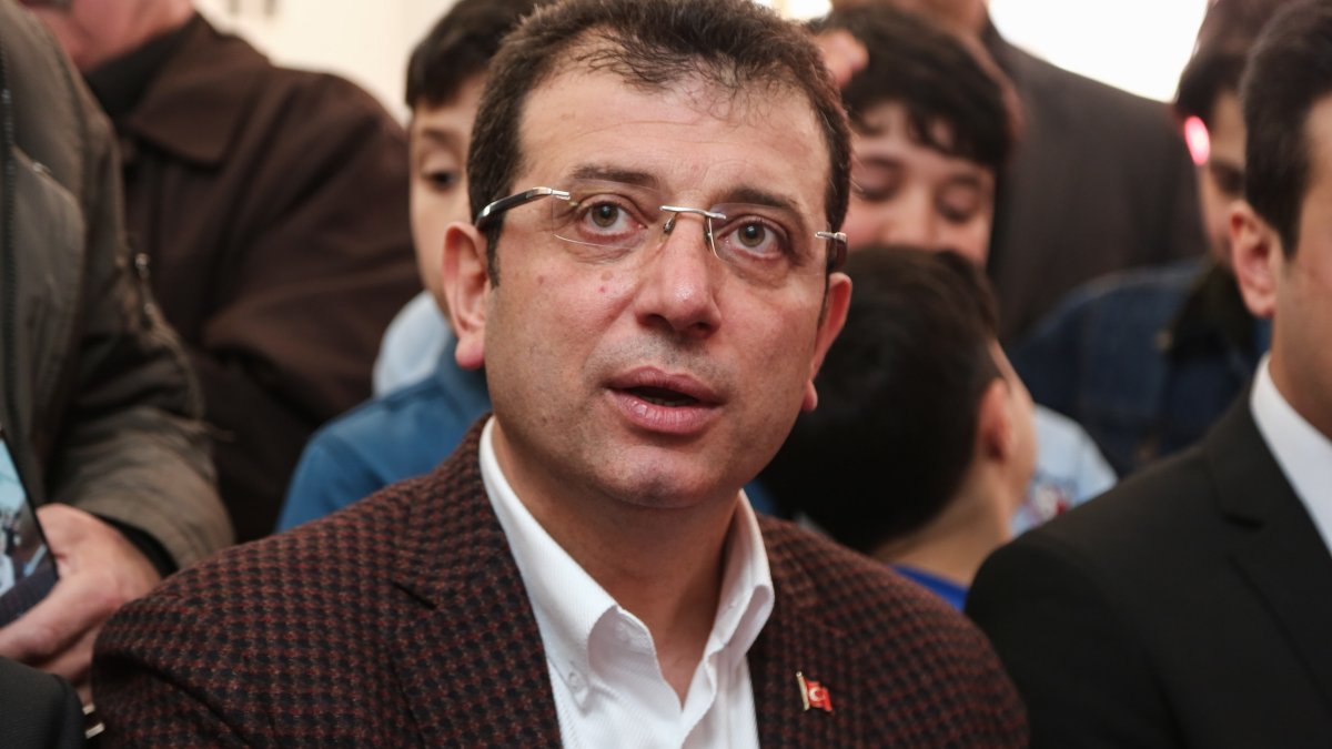 İmamoğlu 1 yıllık maaşını depremzedelere bağışladı