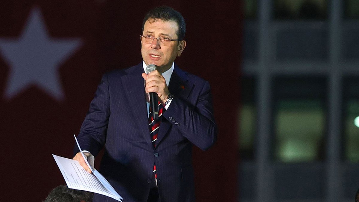 İmamoğlu'nun 1999 depremindeki görüntüleri yeniden gündemde