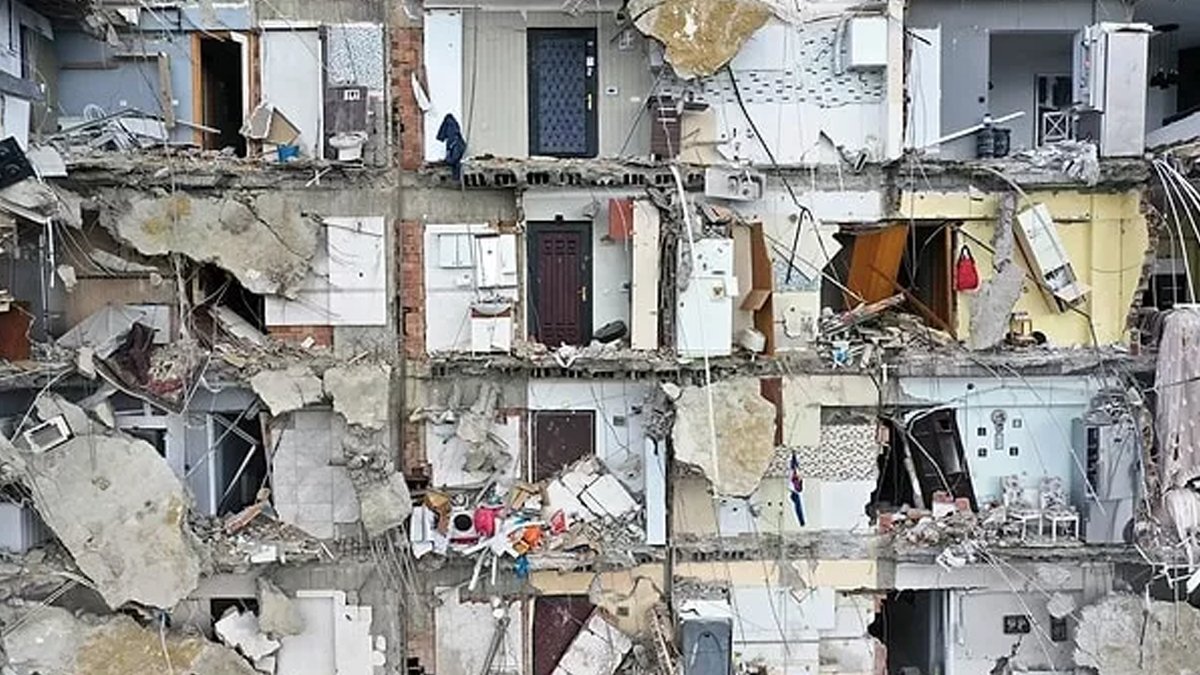Deprem felaketinde yedinci gün: Can kaybı 30 bine yaklaştı