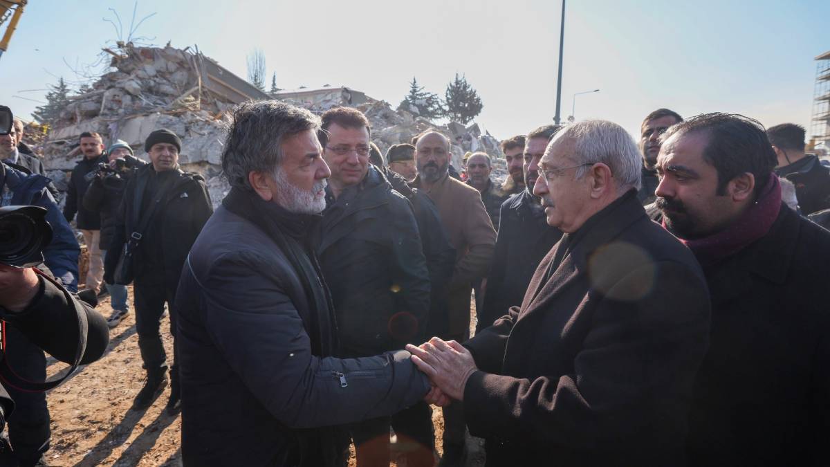 Kılıçdaroğlu: Bu enkazı el birliğiyle kaldıracağız