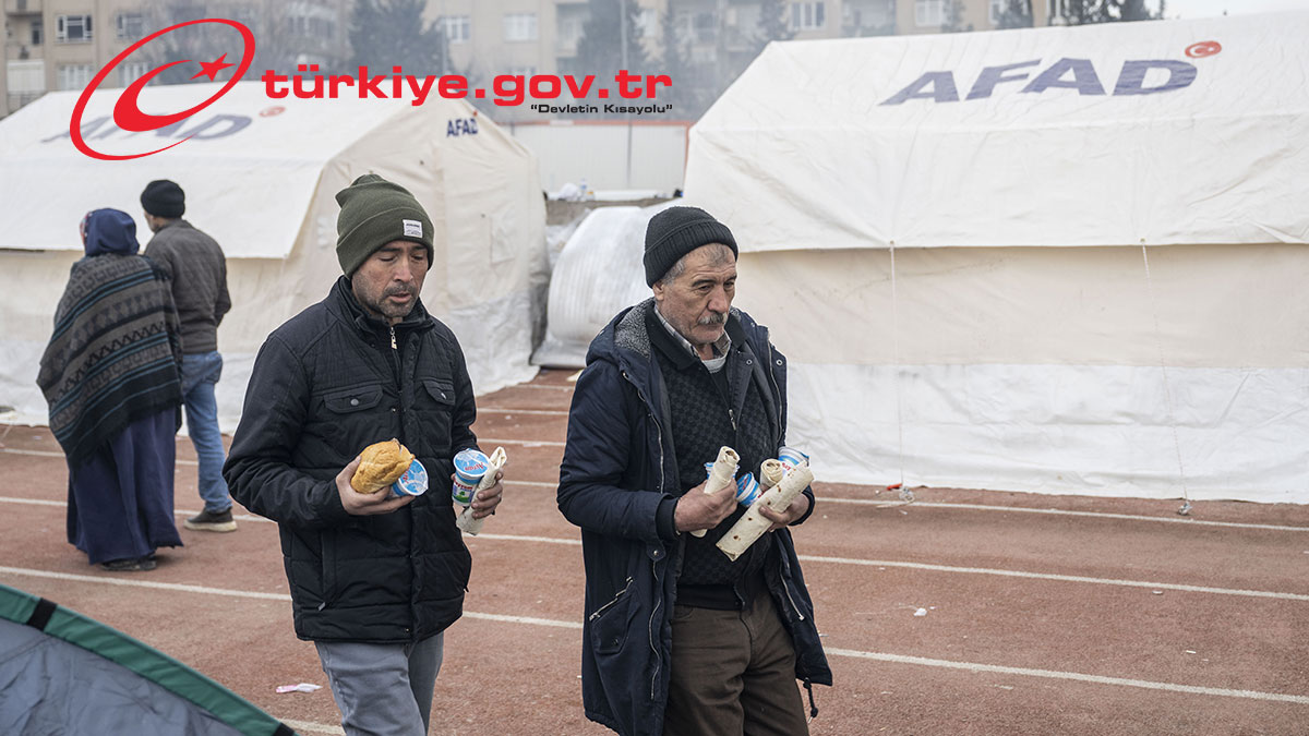 Bağış yapmak ve kan vermek isteyenler dikkat! e-Devlet depremzedelere yardım için iki yeni servisini hizmete açtı