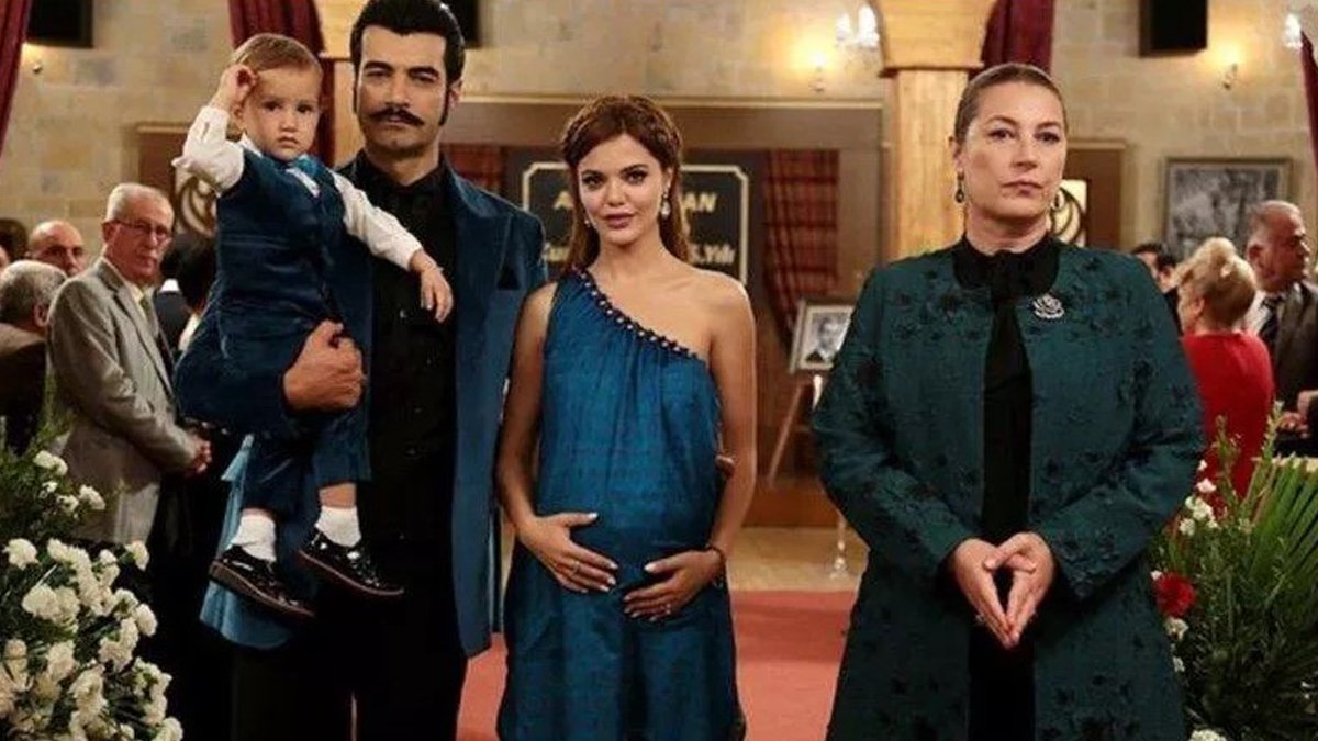 Bir Zamanlar Çukurova'ın oyuncusundan kahreden haber! Depremde hayatını kaybetti...