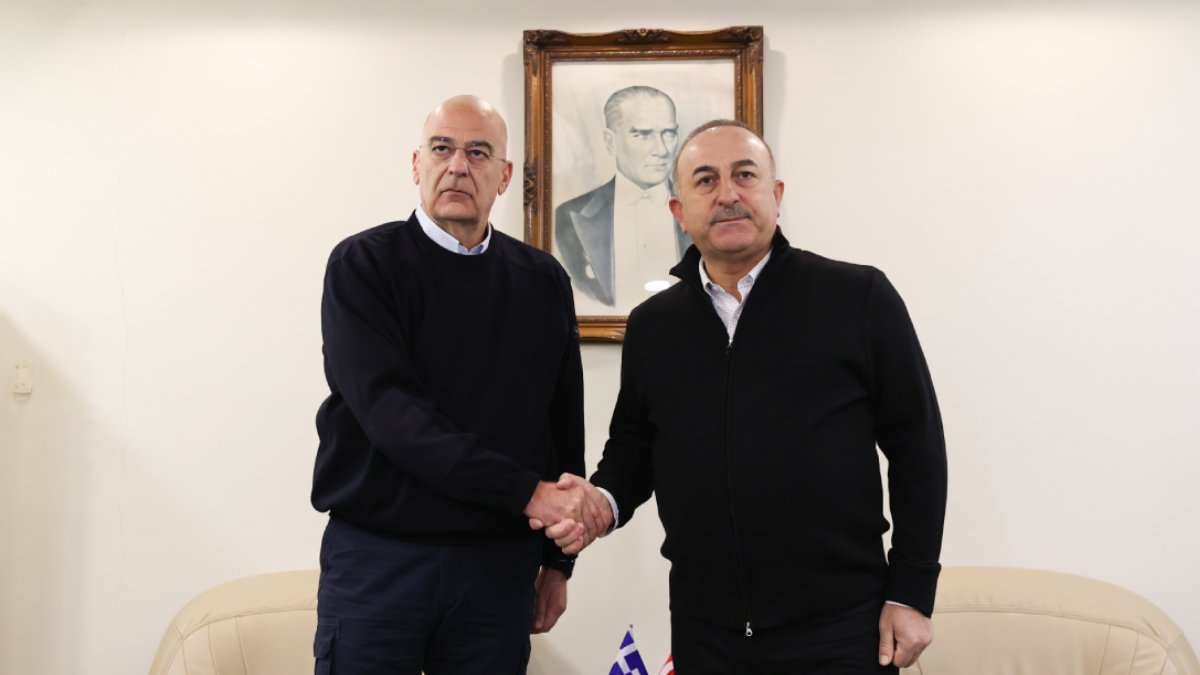 Deprem bölgesini ziyaret eden Avrupalı ilk bakan komşudan