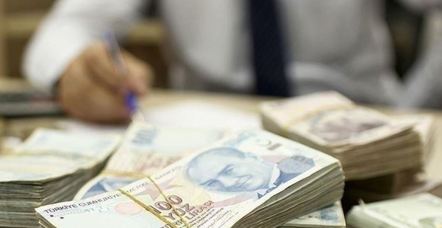 Asgari ücrete zammın zammı geliyor! Resmen duyuruldu: Bu rakam hesaplara yatacak!