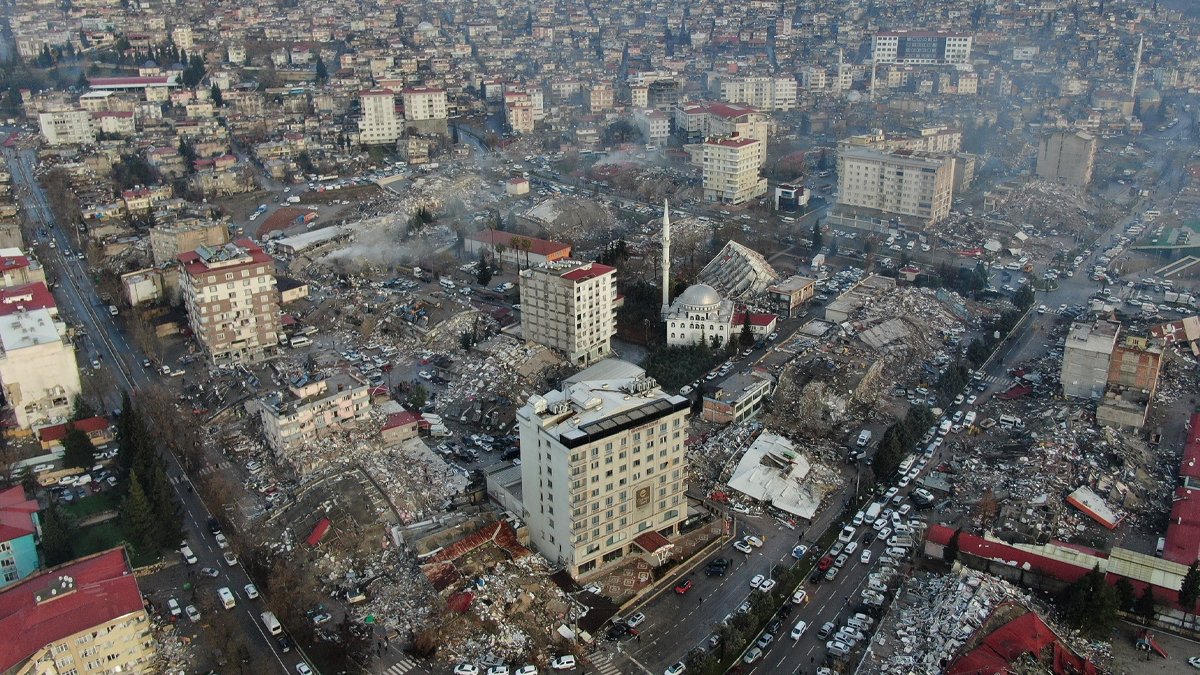 Barolardan 'ölüm binalarının' sorumluları için ortak çağrı! 'Kaçışlar devam edecek, tedbir alın'