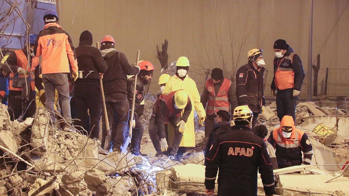 Güvenlik zafiyeti büyüyor: Ekipler bölgeyi terk etmeye başladı