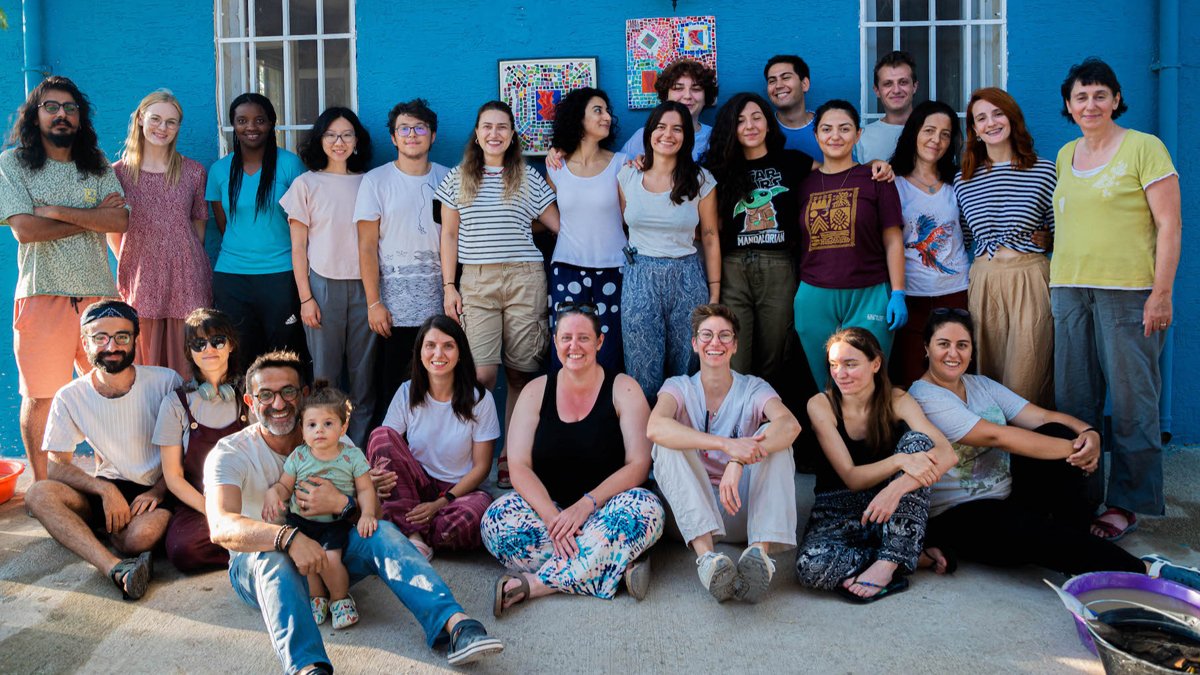 Deprem bölgesindeki arkeologlardan insanlık kazısı