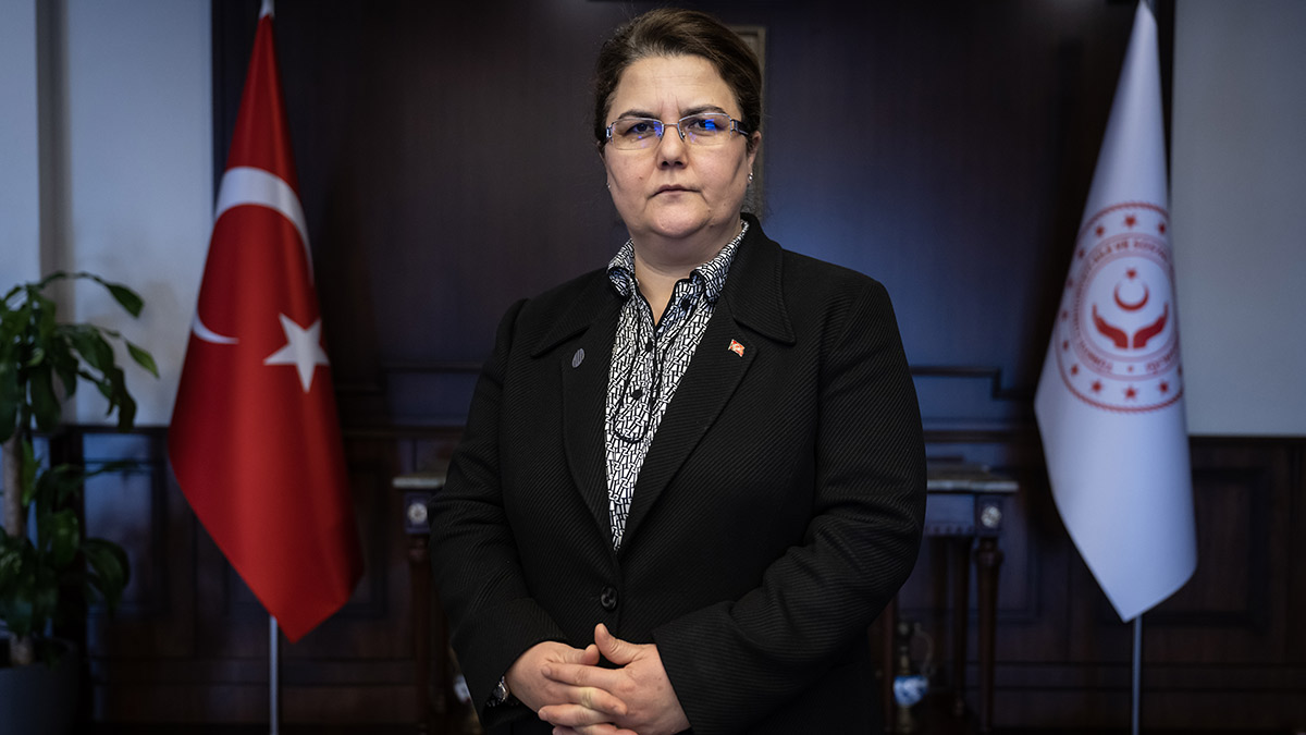 Bakan Yanık: Şefkat sağanağı ile karşı karşıyayız